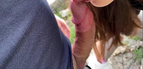  HUGE CUMSHOT ON MY FACE   CUMWALK (RISKY PUBLIC )